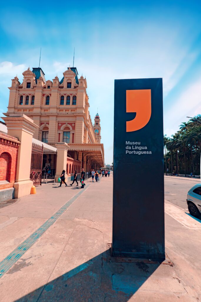Estação,Da,Luz,,São,Paulo,,Brazil.,Sept,9,,2022.,Entrance