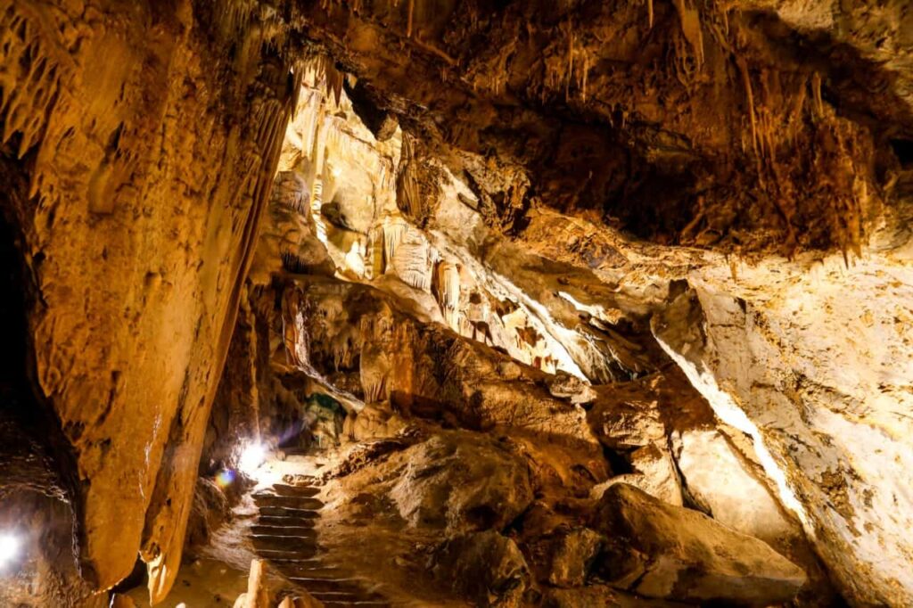 botuvera-grutas-cavernas